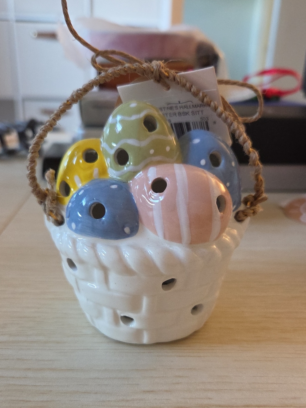 Hallmark Mud Pie Ceramic Easter Basket with Pastel Egg Ornaments